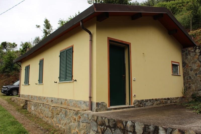 Rustico con giardino, Massa san carlo