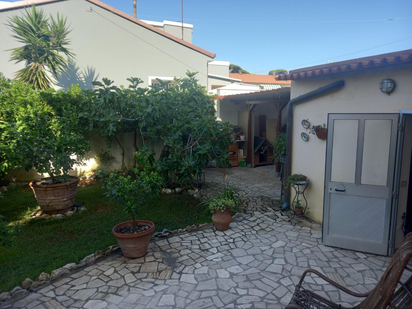 Appartamento arredato in affitto, Pisa marina di