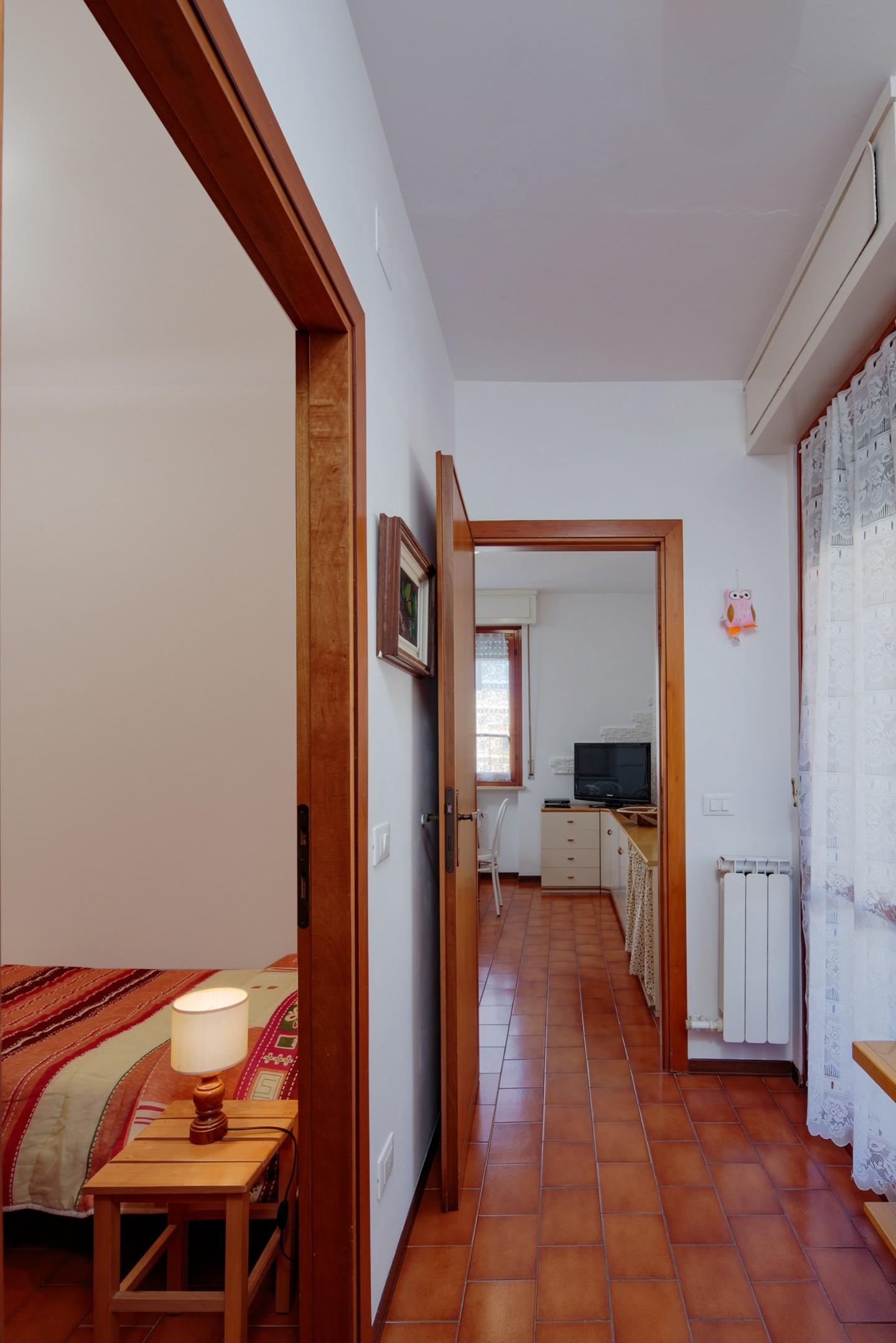 Casa indipendente arredata in affitto, Pisa marina di