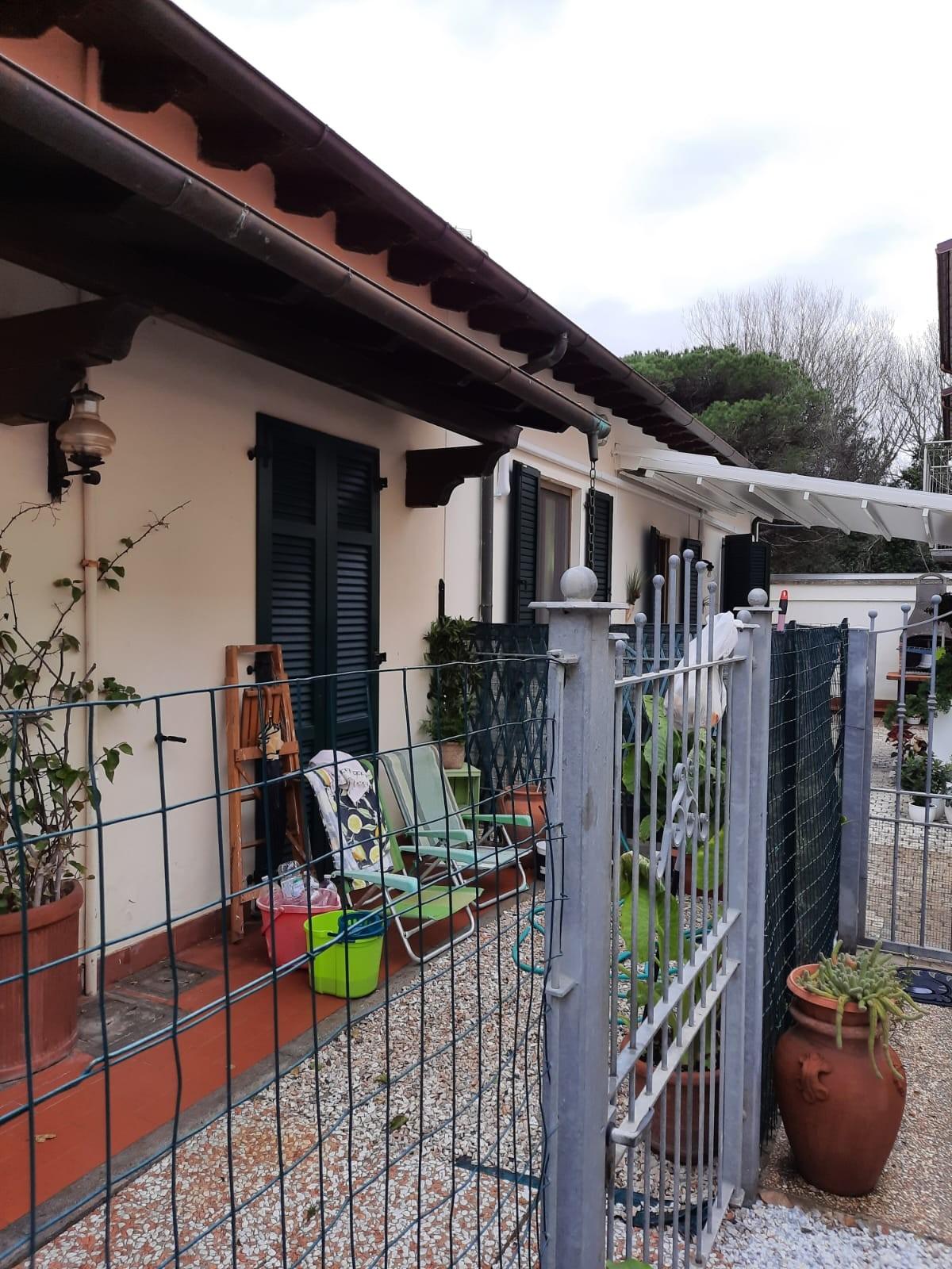 Casa indipendente arredata in affitto, Pisa marina di