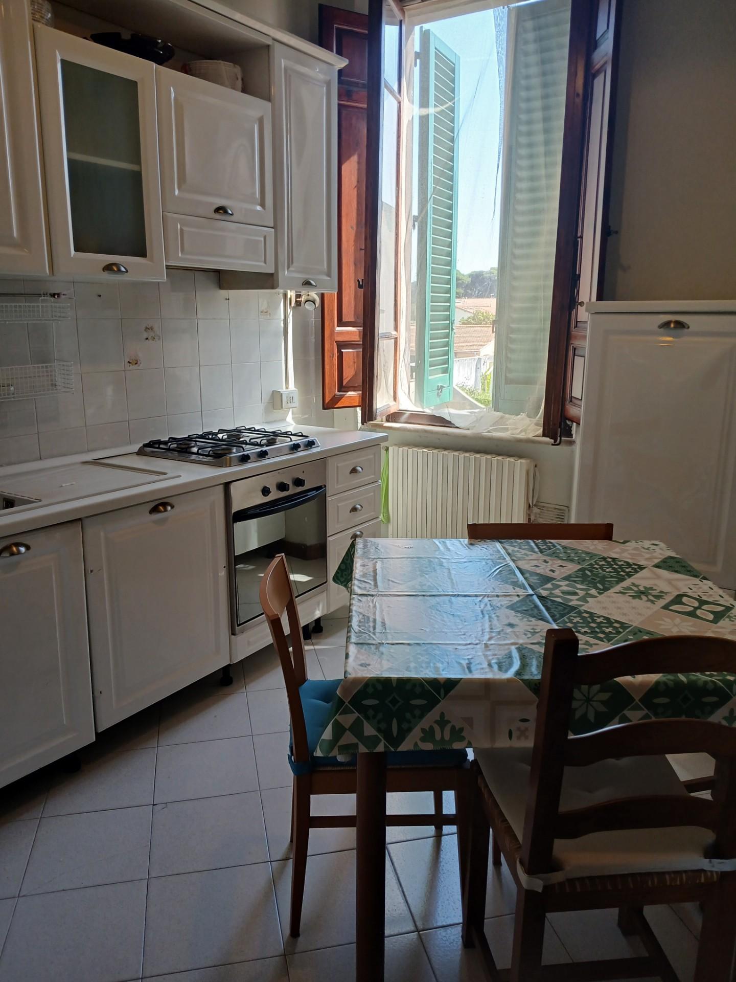 Appartamento arredato in affitto, Pisa marina di