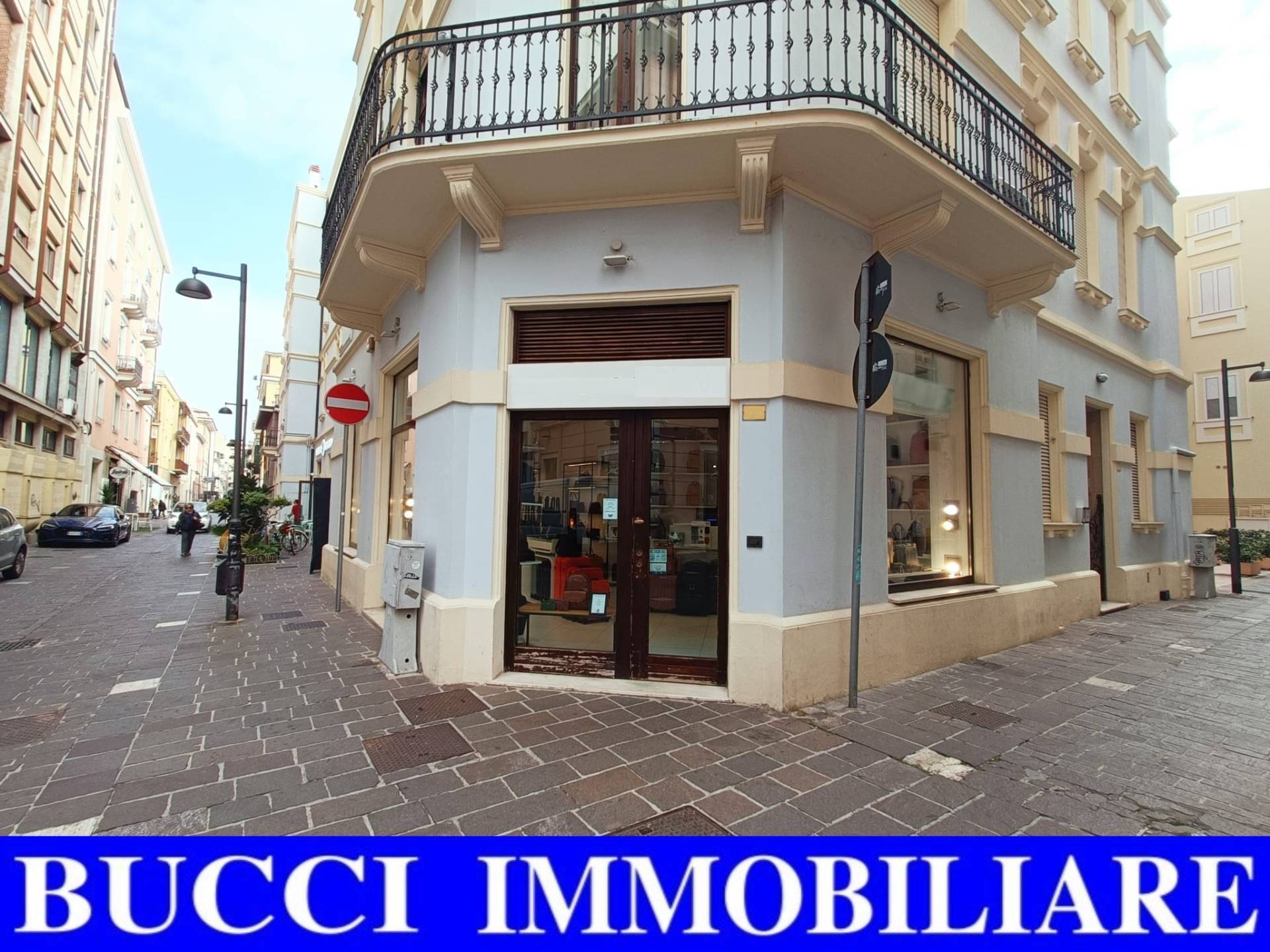 Locale commerciale in vendita, Pescara centro