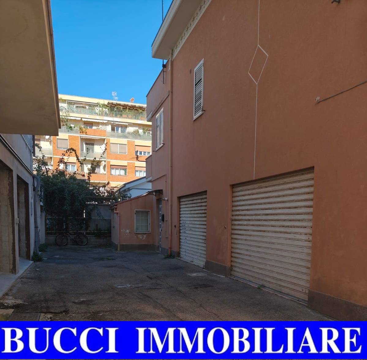 Garage in vendita a Pescara, Zona Nord