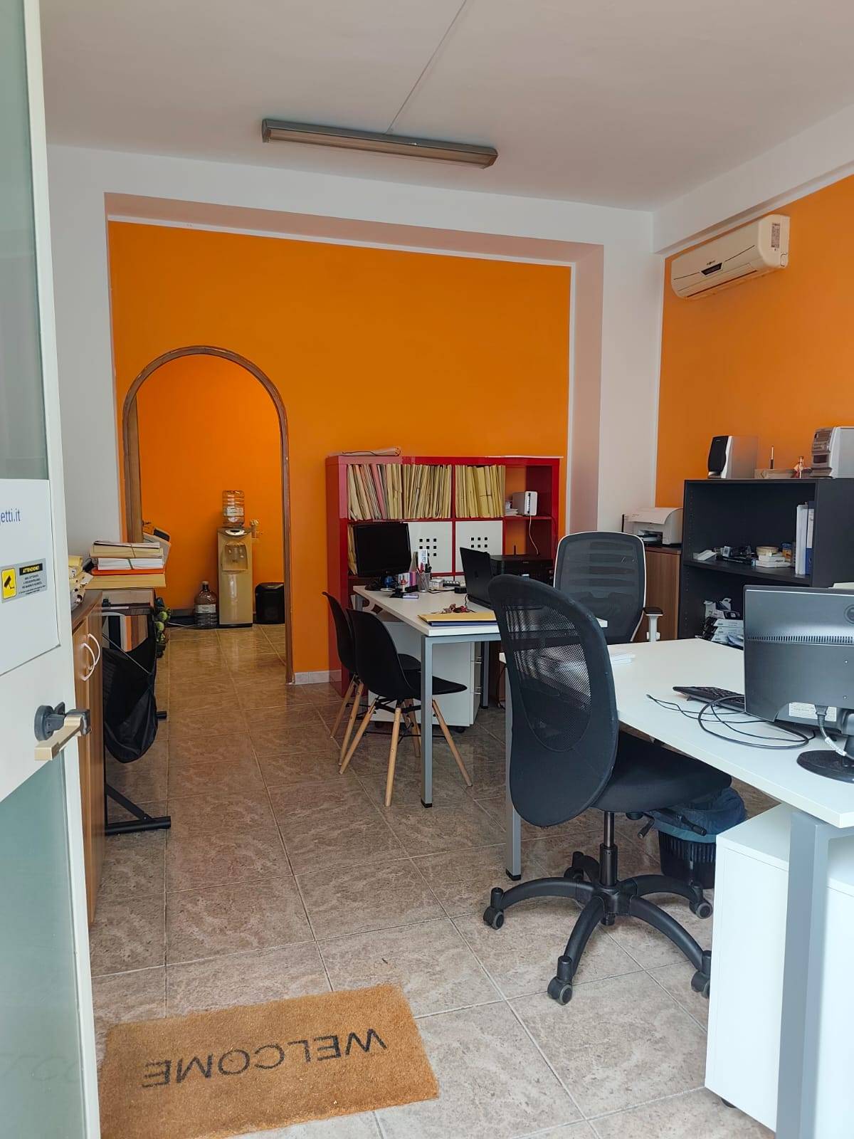 Locale commerciale in affitto a Pescara, Zona Nord