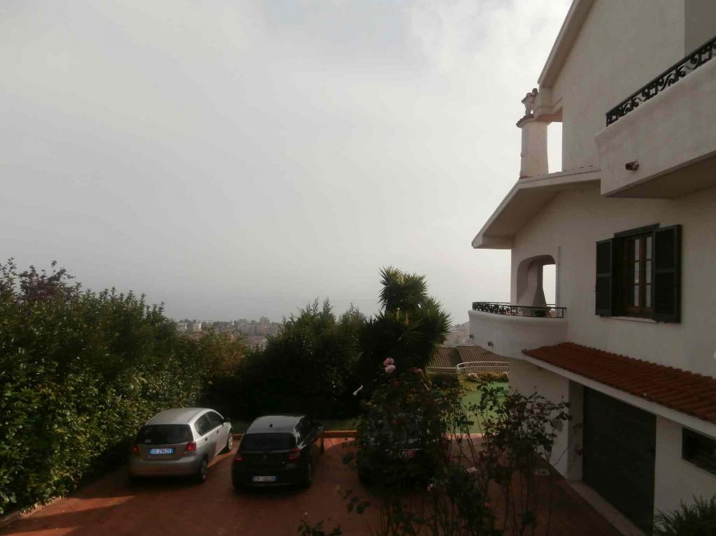 Villa, Casa singola in vendita a Montesilvano, Montesilvano colli