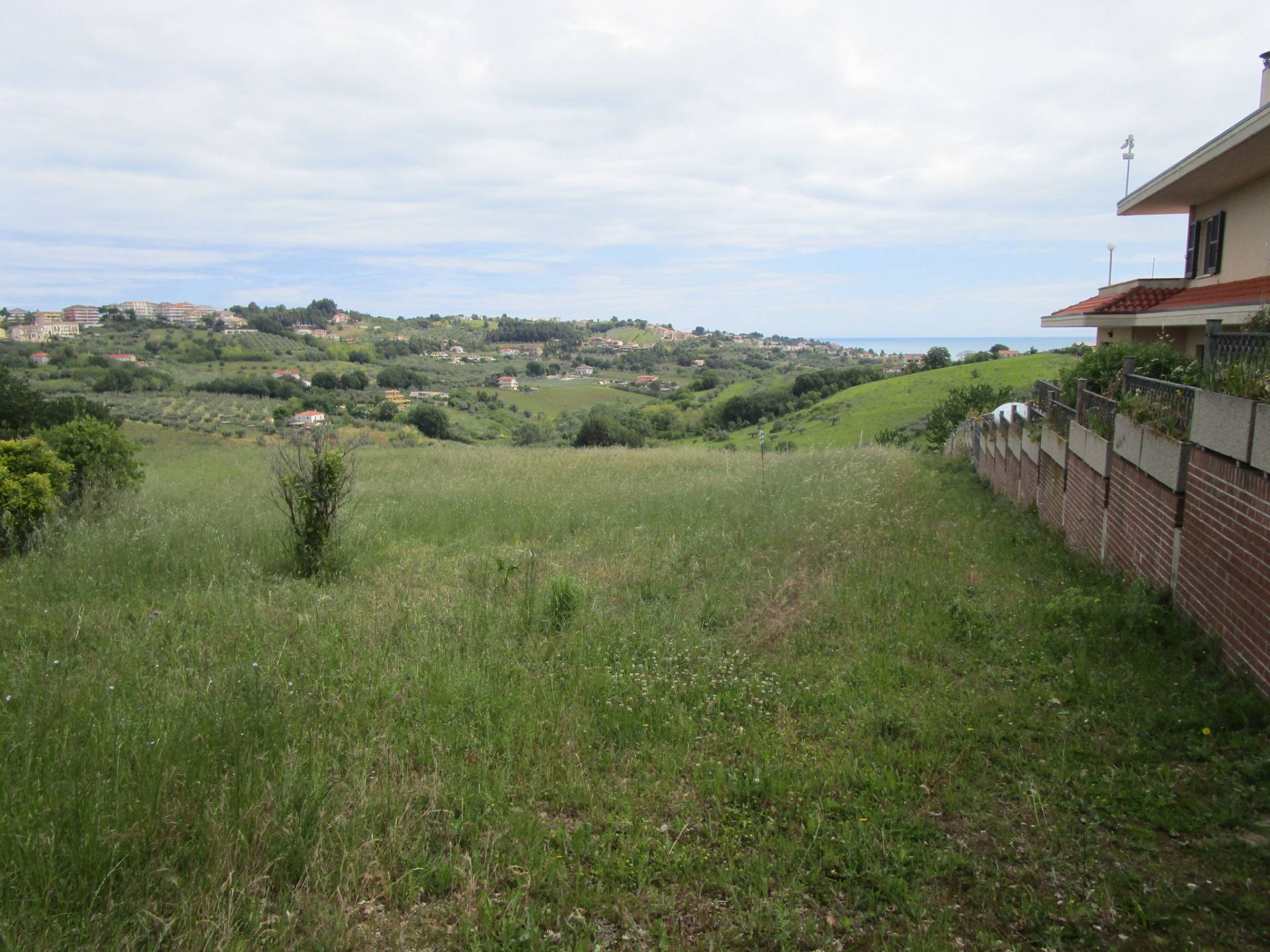 Terreno edificabile in vendita a Montesilvano, Montesilvano colli