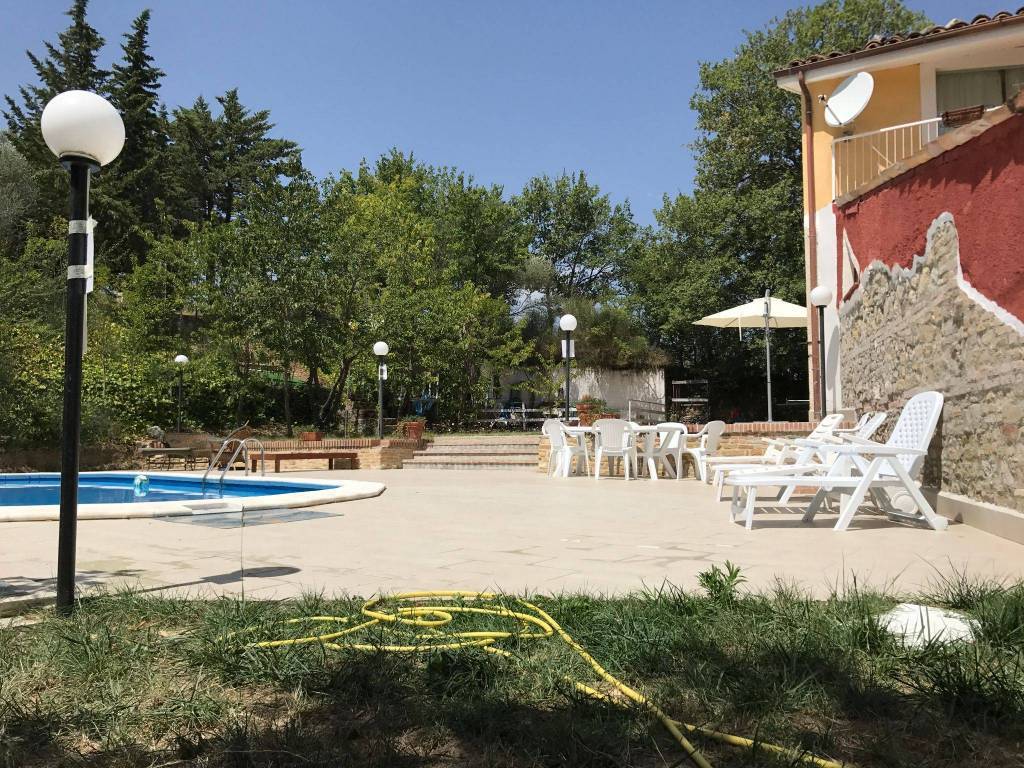 Villa, Casa singola in vendita a Civitaquana, Salaiano