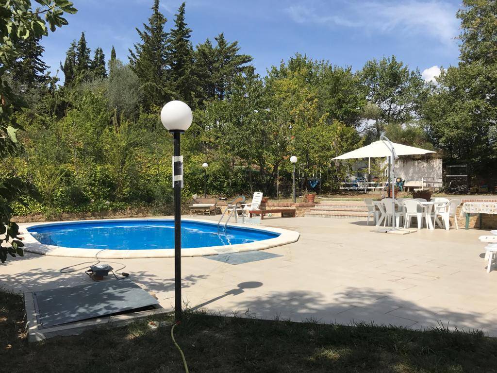 Villa, Casa singola in vendita a Civitaquana, Salaiano