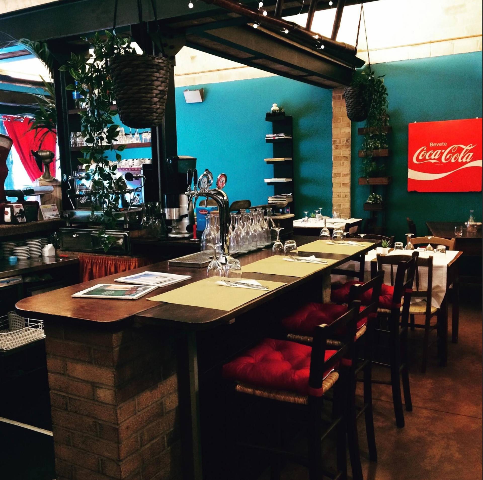 Locale commerciale in vendita a Pescara, Porta Nuova