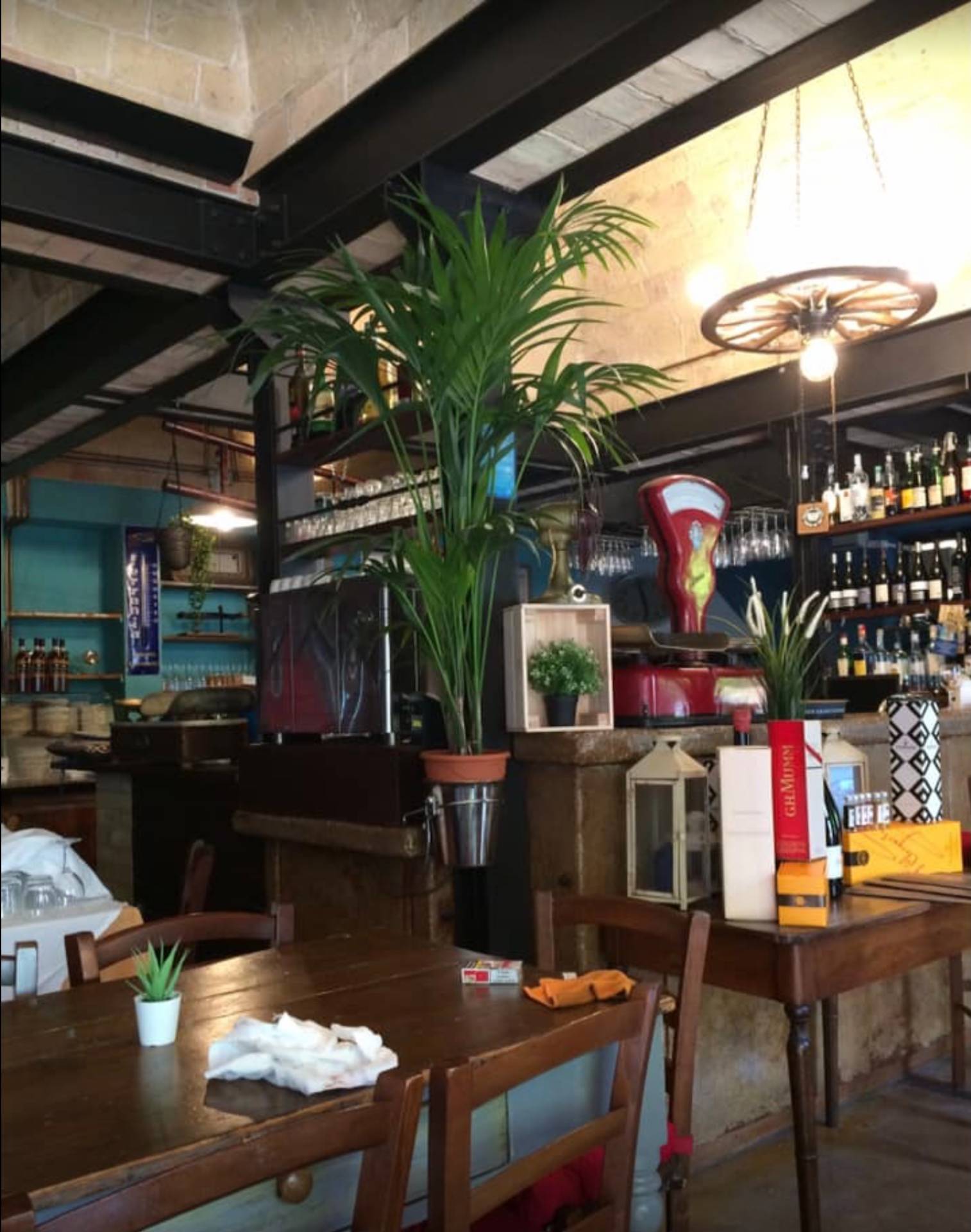 Locale commerciale in vendita a Pescara, Porta Nuova