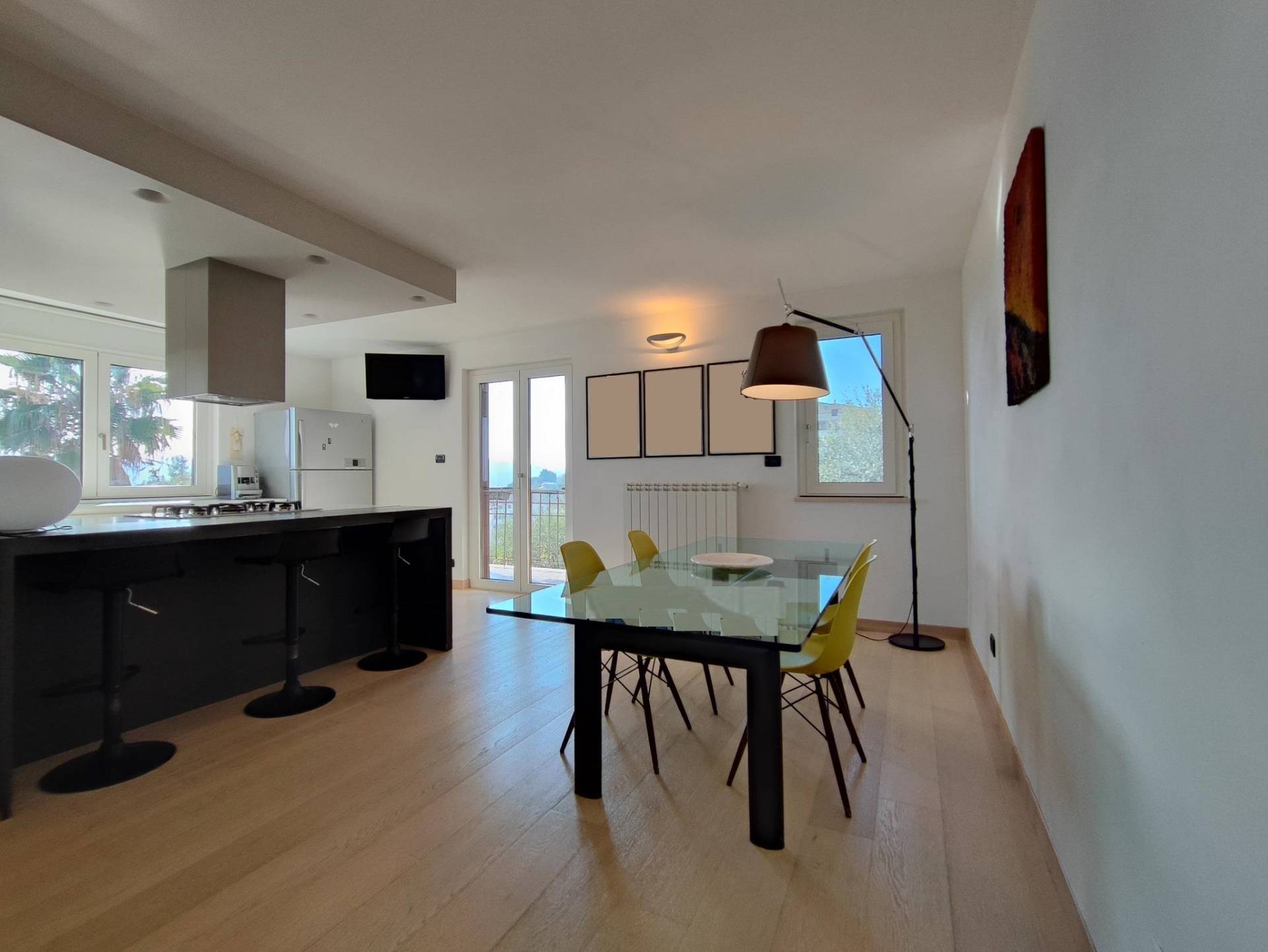 Villa, Casa singola in vendita a Montesilvano, Montesilvano colli