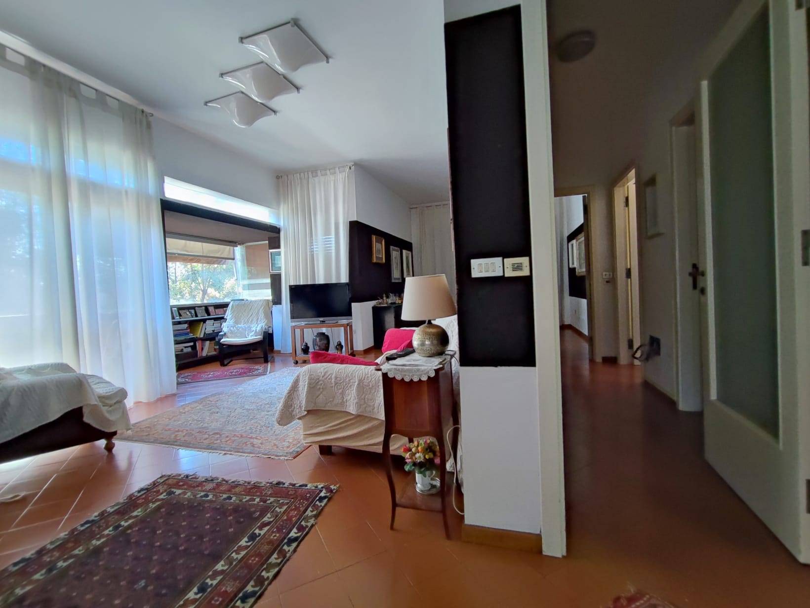 Villa, Casa singola in vendita a Pescara, Zona Colli