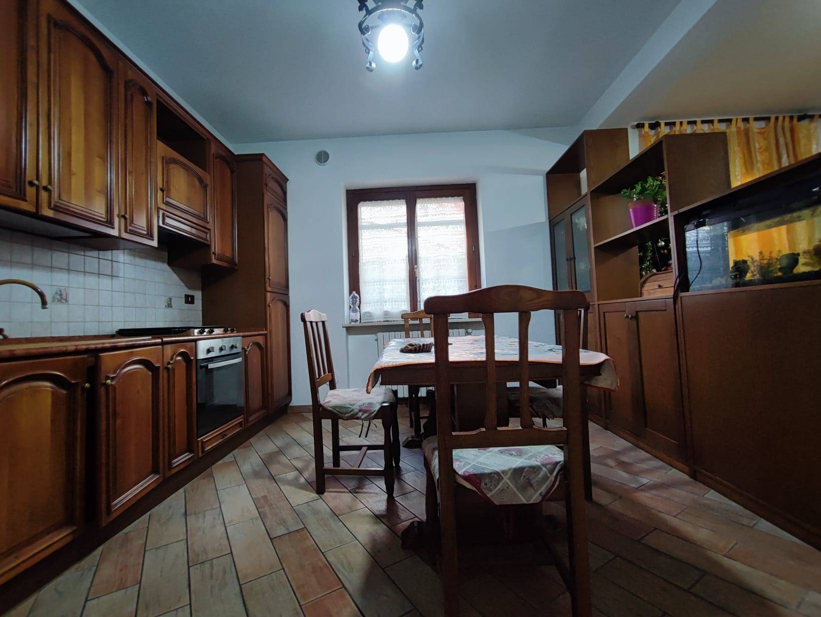 Villa, Casa singola in vendita a Pescara, Zona Ospedale