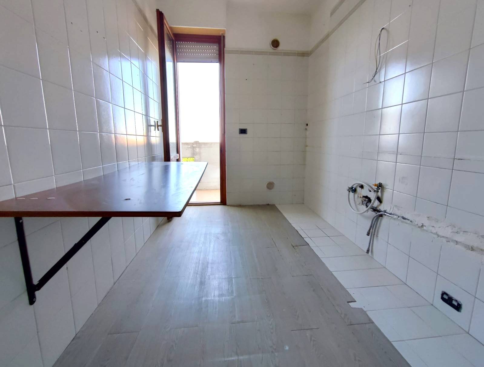 Appartamento in vendita a Pescara, Zona Colli