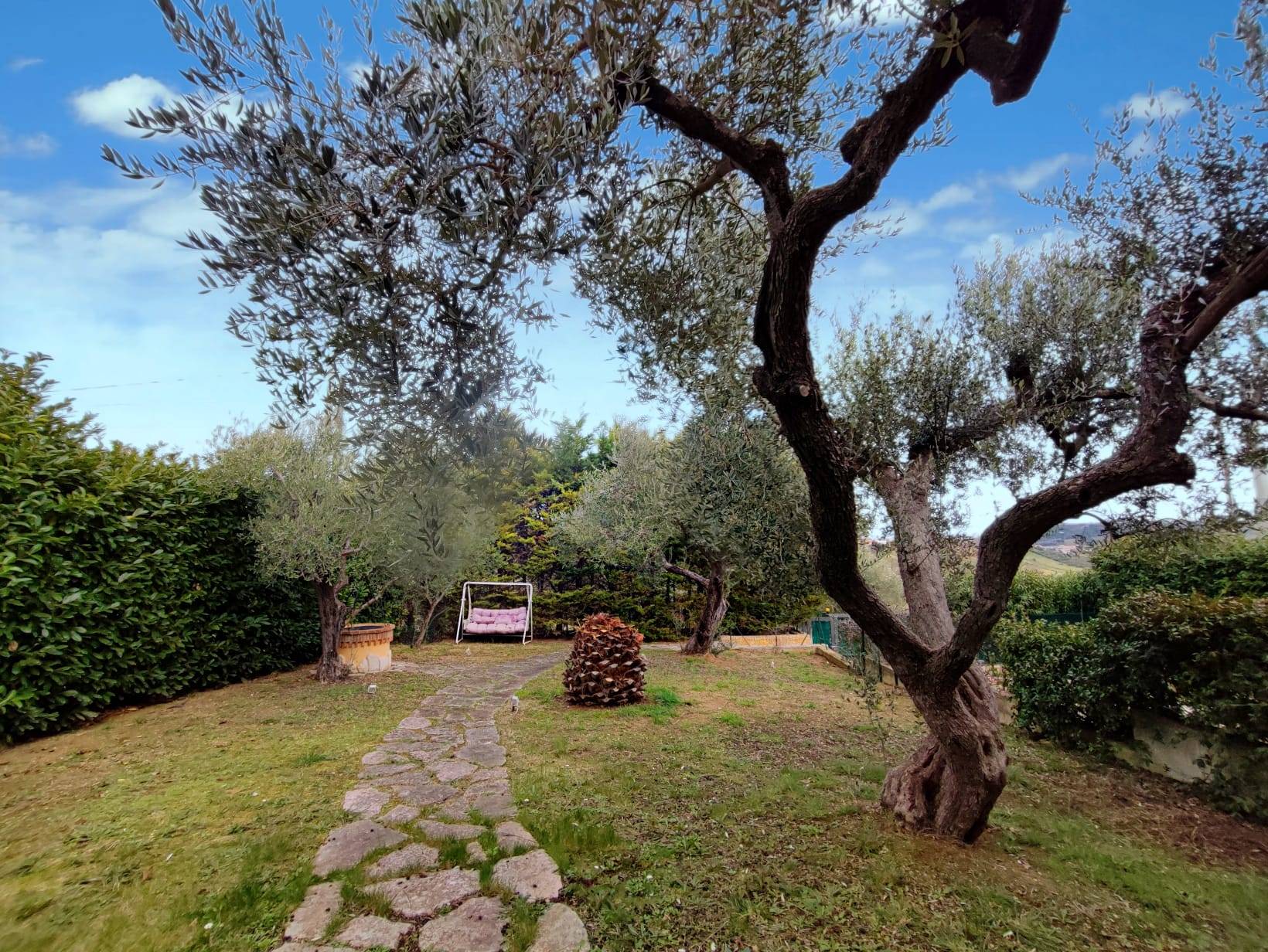 Villa, Casa singola in vendita a Torrevecchia Teatina