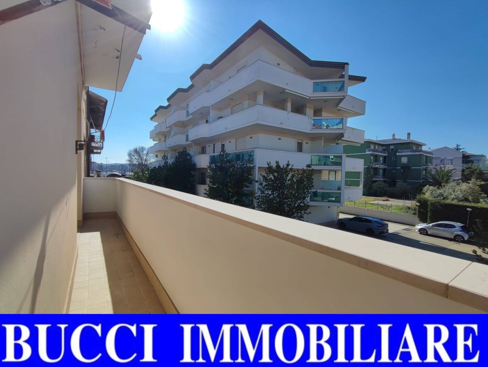Appartamento in vendita a Pescara, Centro