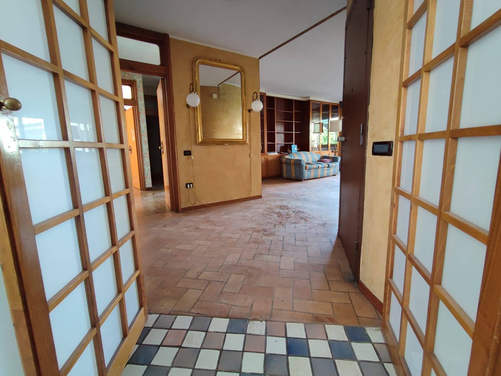 Appartamento in vendita a Pescara, Centro