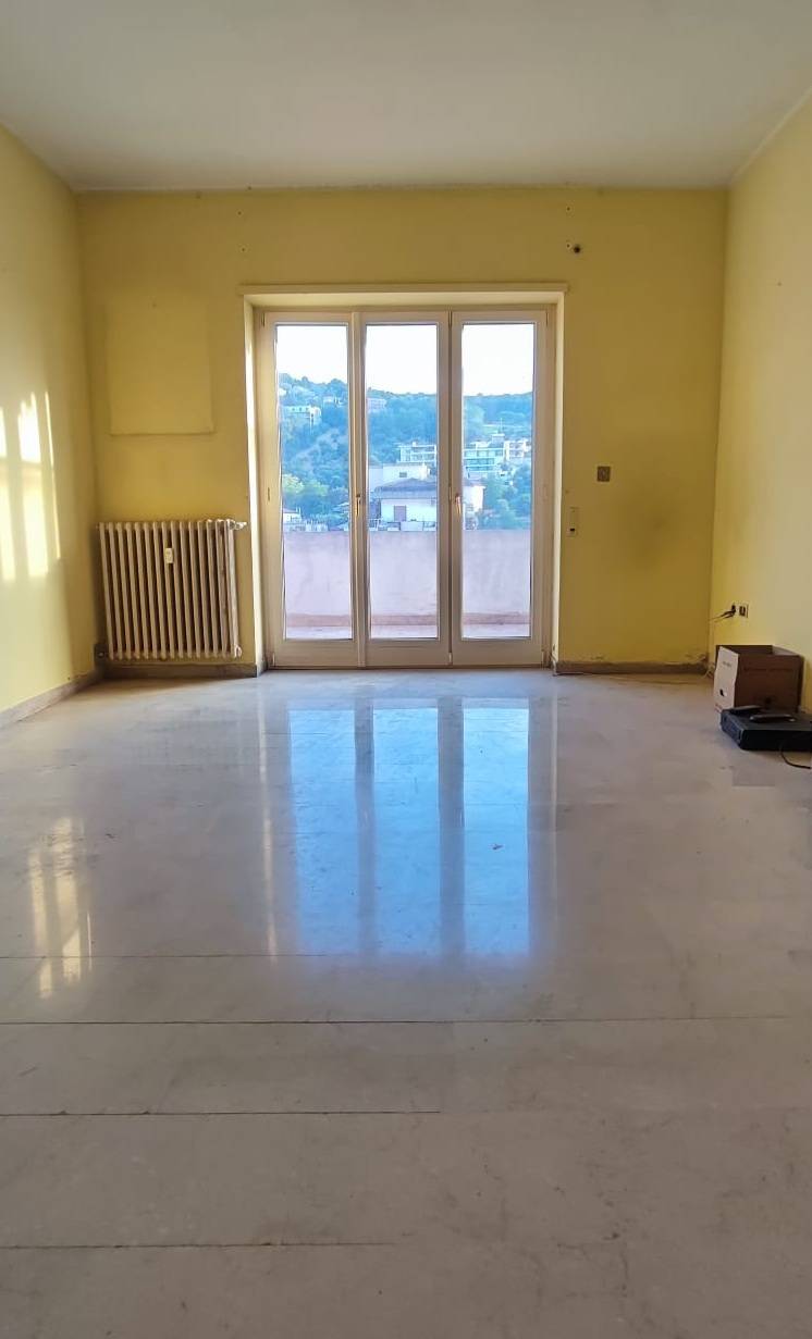 Appartamento in vendita a Pescara, Zona Nord