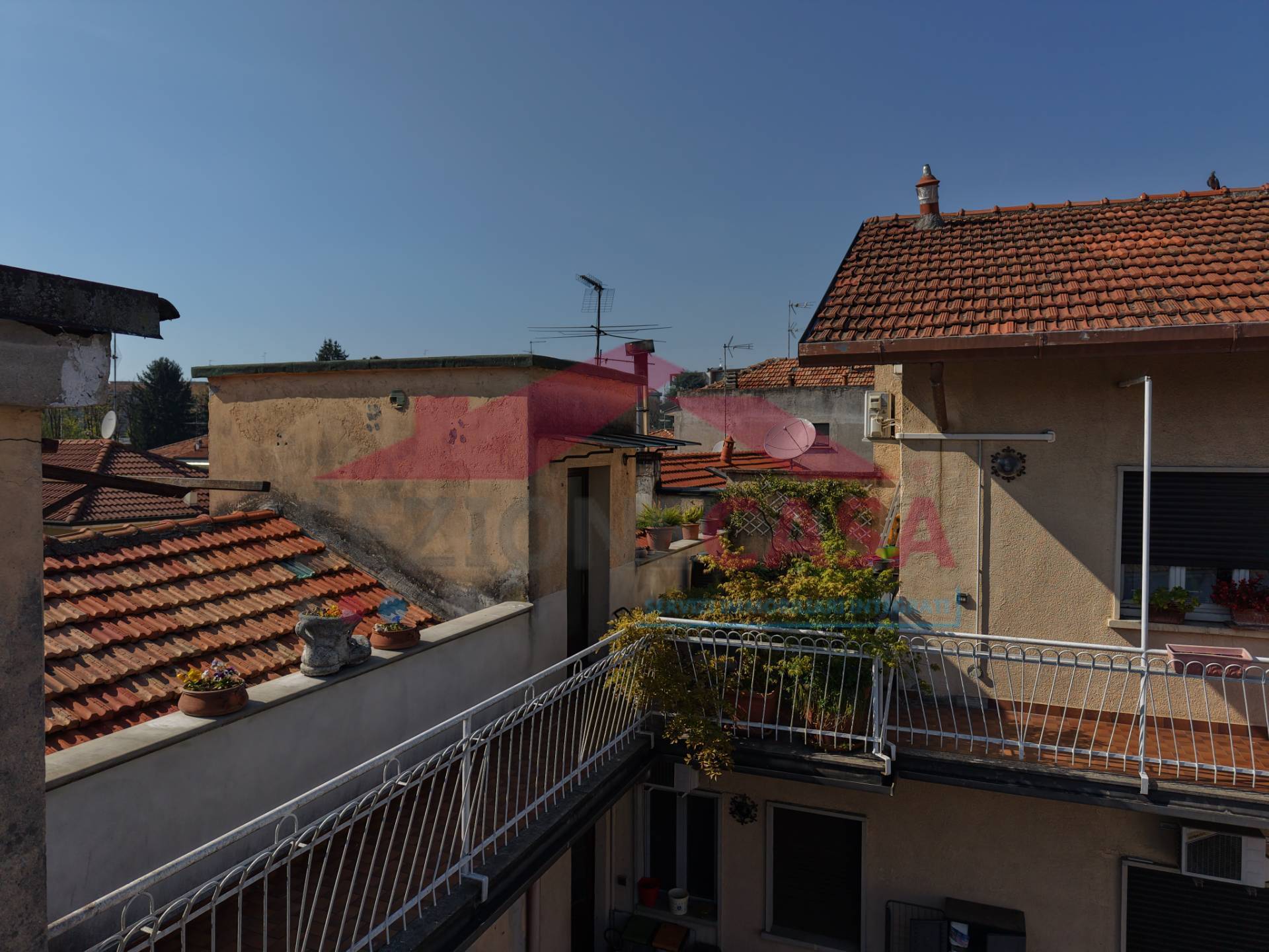 Casa singola in vendita a Saronno, Prealpi