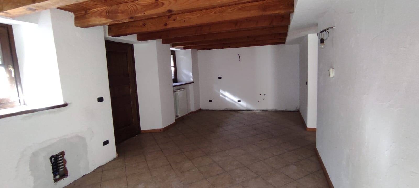 Appartamento in vendita a Arvier, La Crte