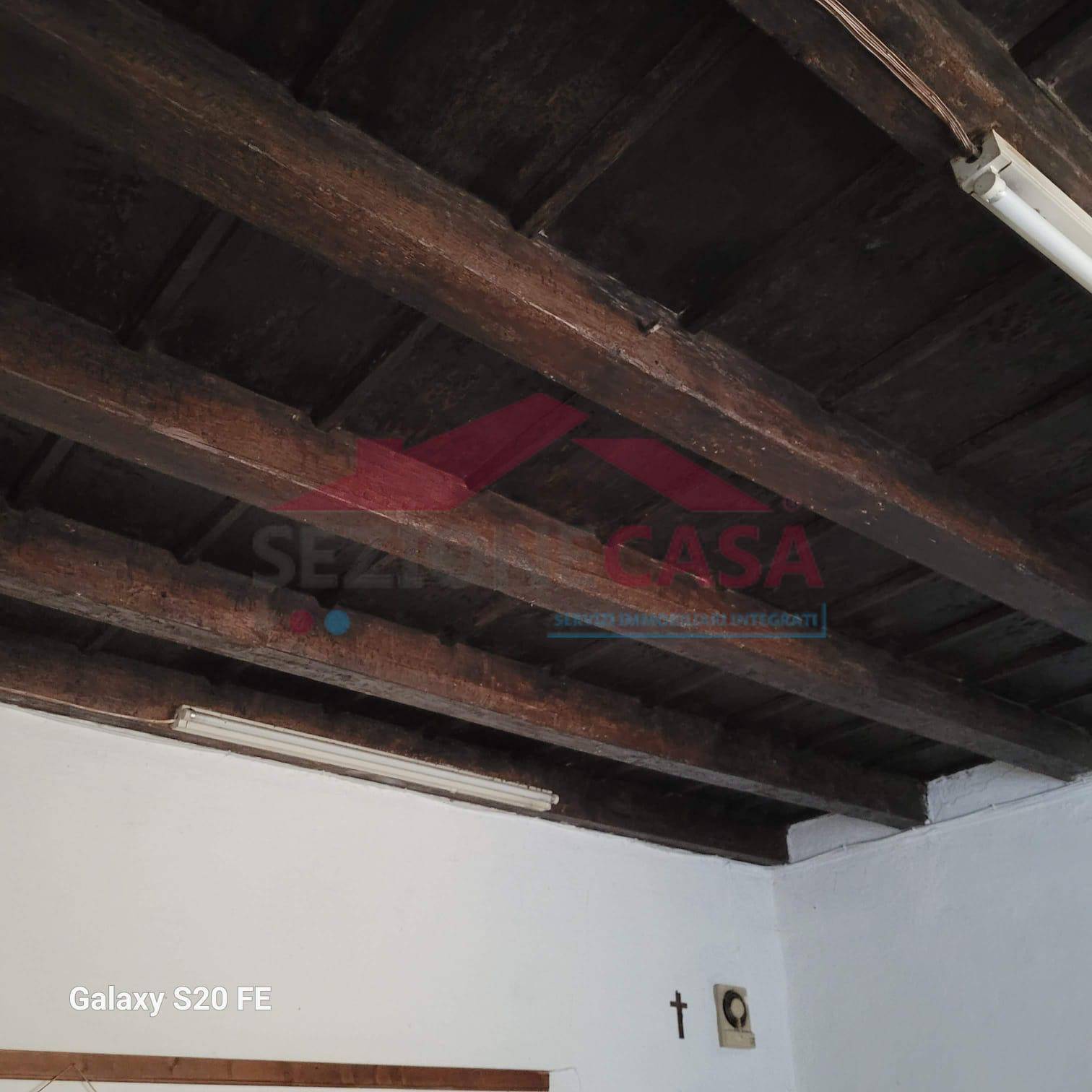 Appartamento in vendita a Saronno, Centro