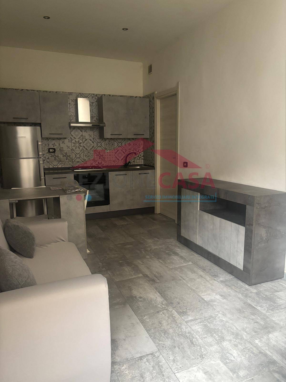 Appartamento in vendita a Saronno, Centro