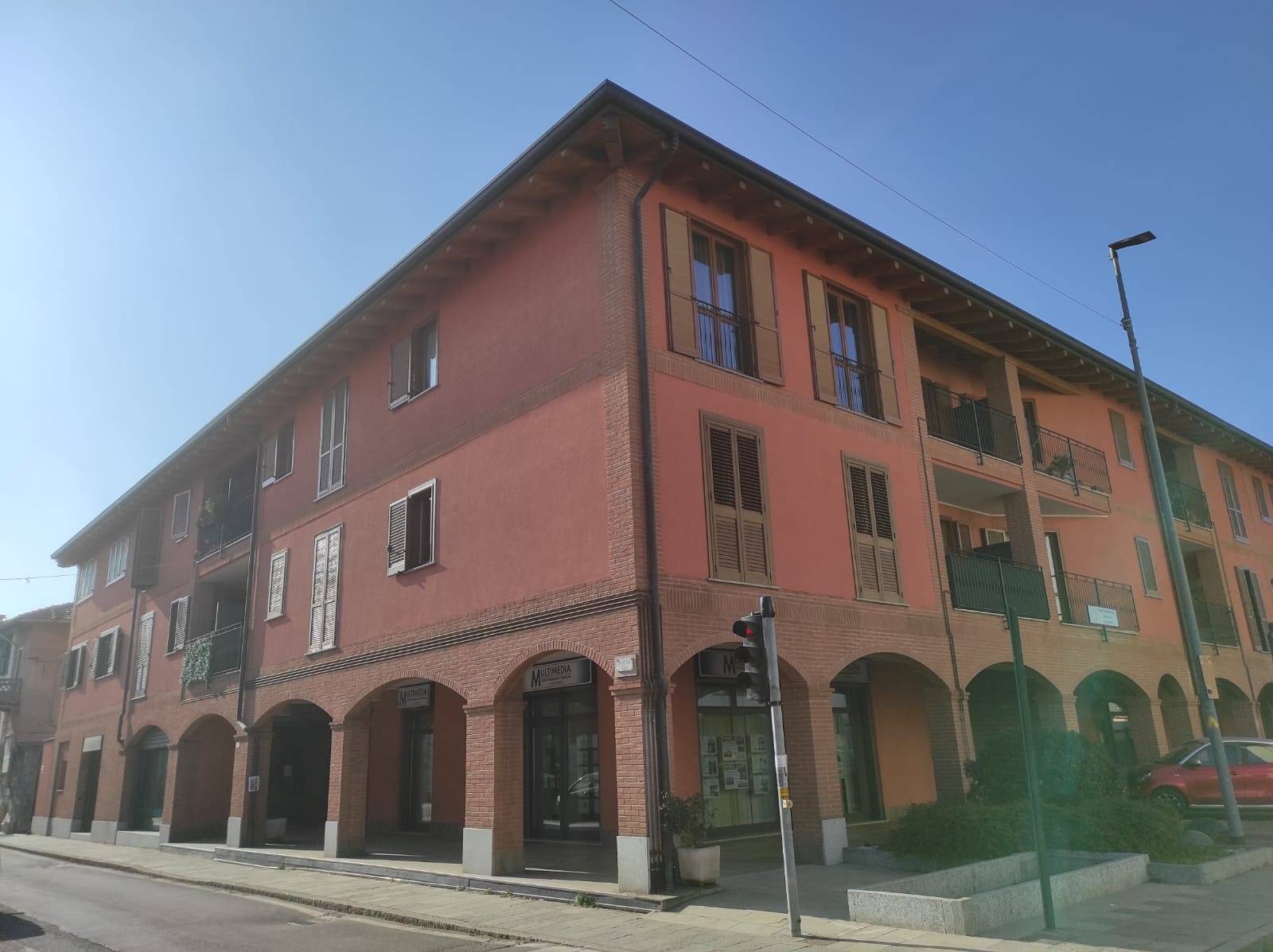 Box o garage in vendita a Cesate