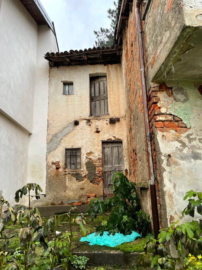 Rustico in vendita a Tradate