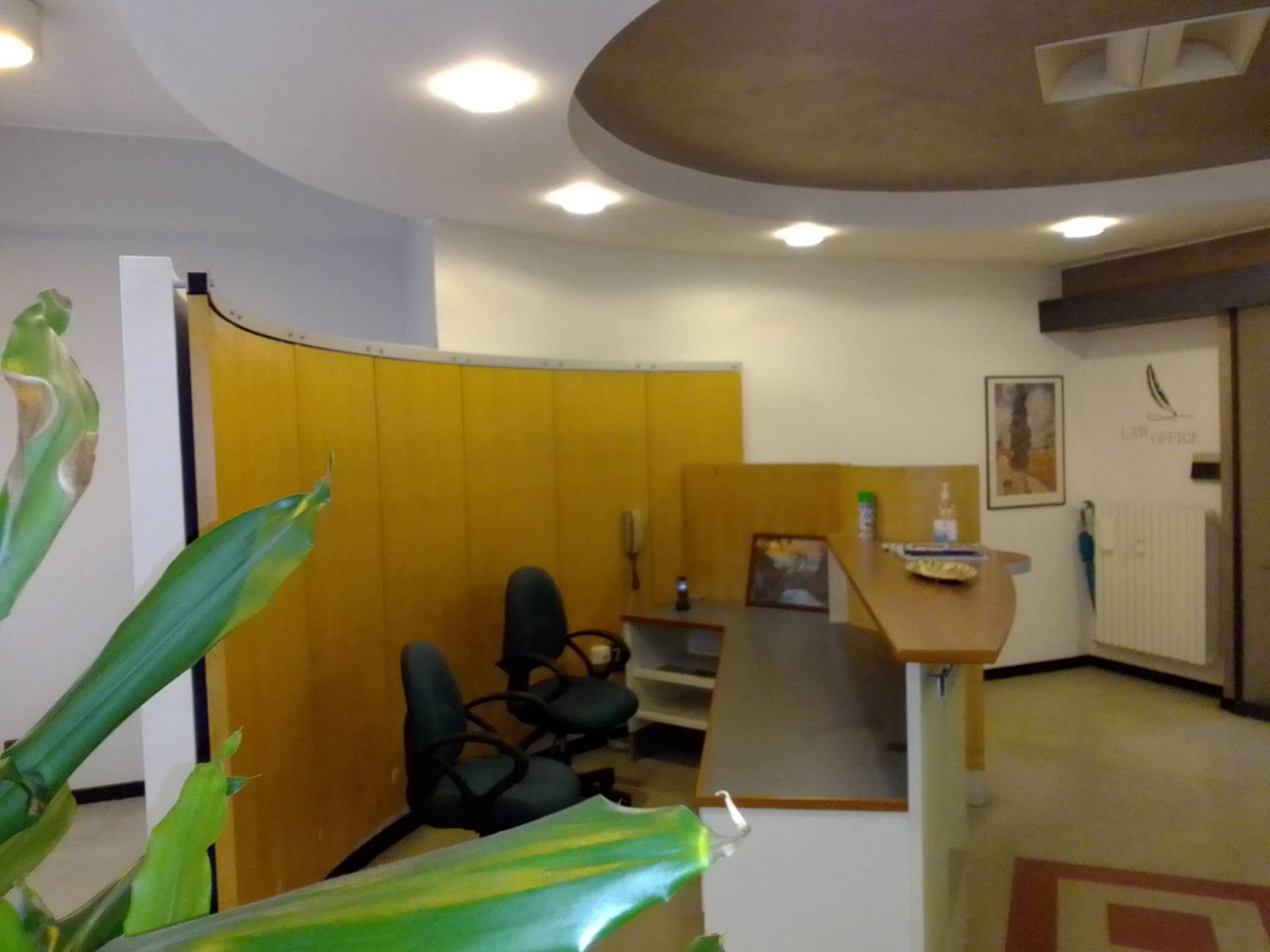 Studio/Ufficio in affitto a Saronno, Centro