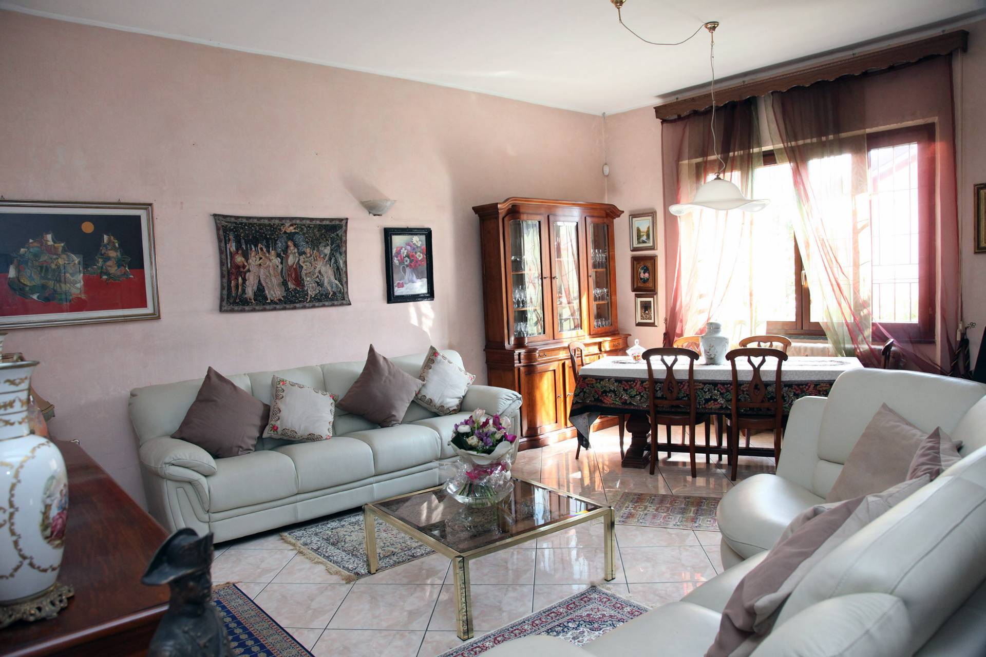 Villa in vendita a Saronno