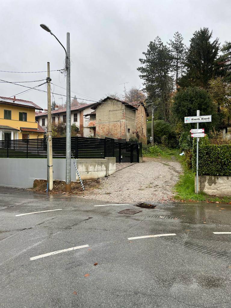 Rustico in vendita a Tradate