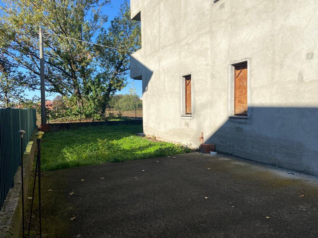 Villa in vendita a Saronno