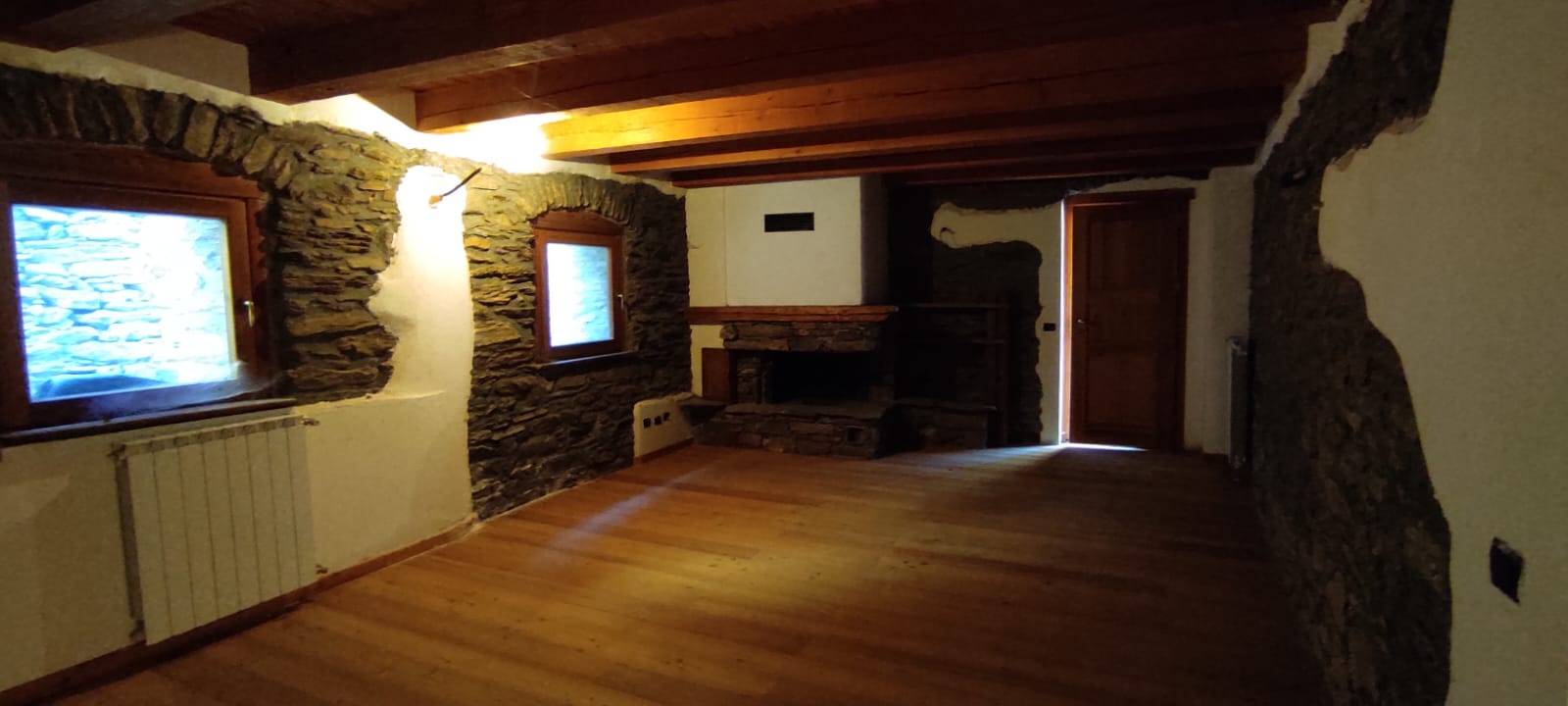 Appartamento in vendita a Arvier, La Crte