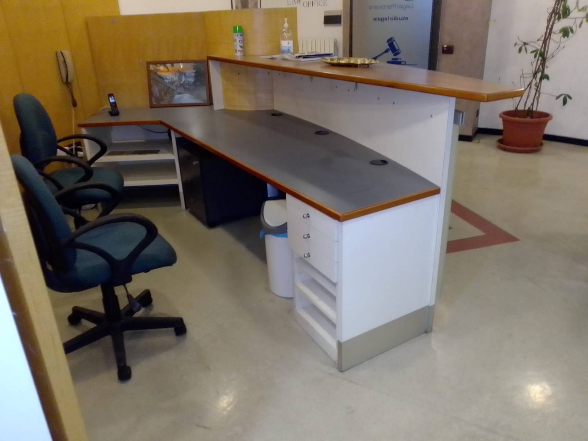 Studio/Ufficio in affitto a Saronno, Centro