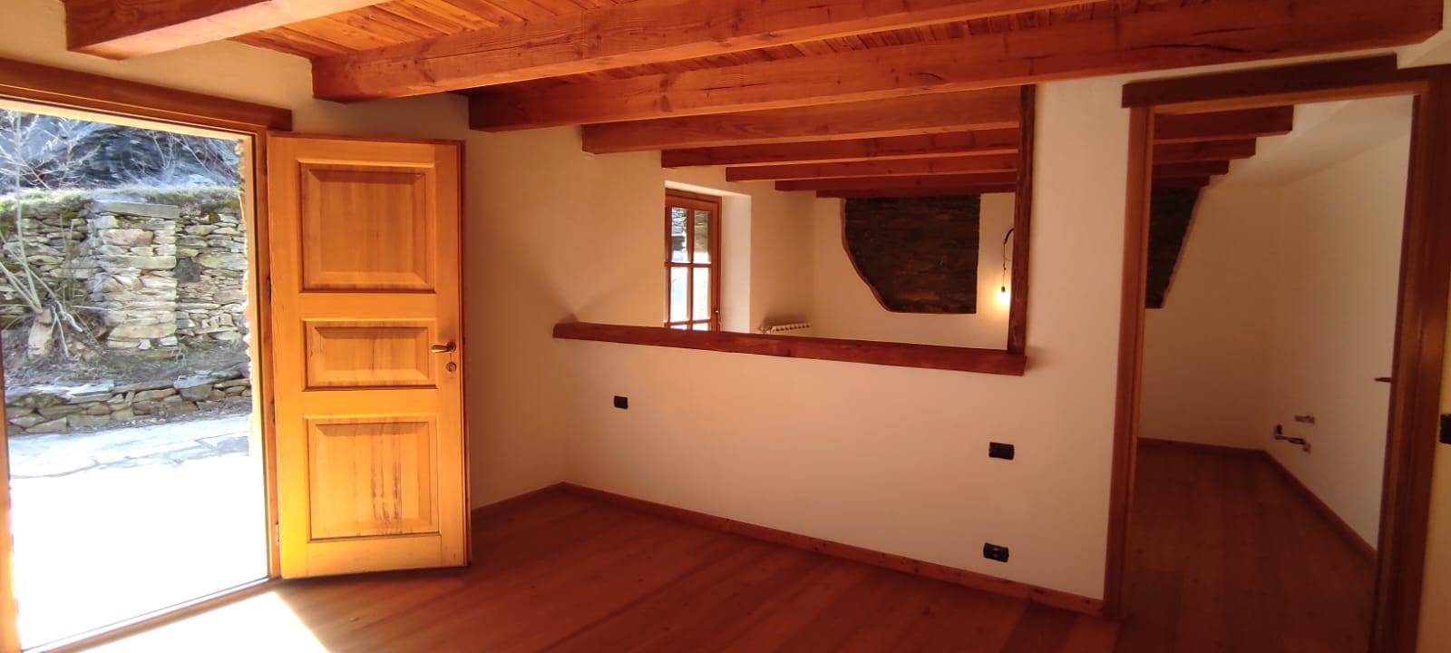 Appartamento in vendita a Arvier, La Crte