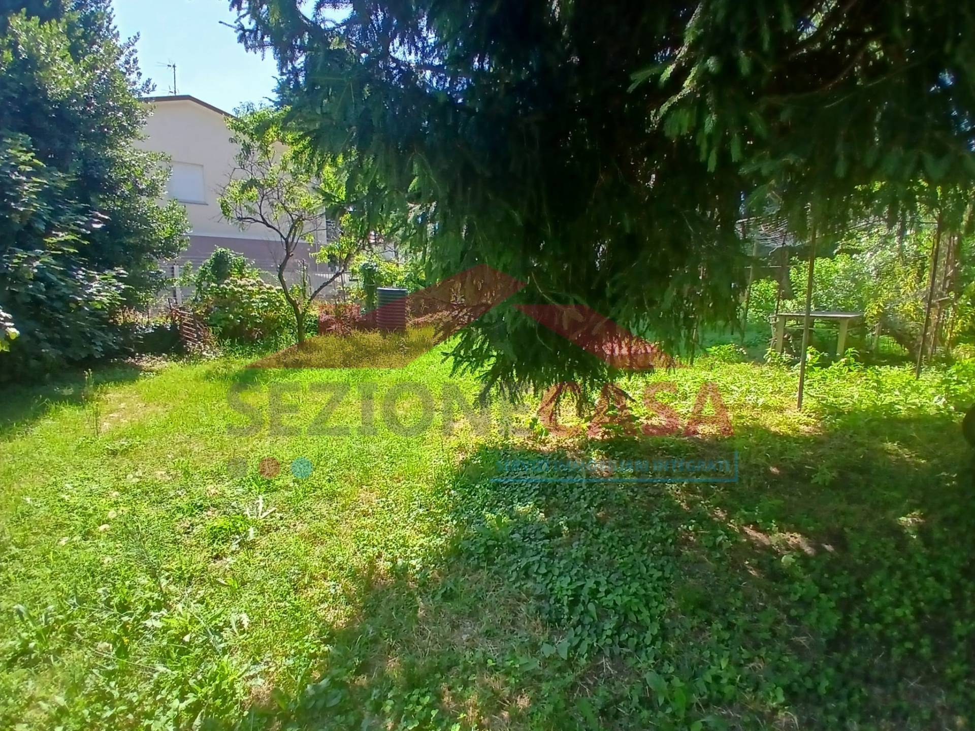 Villa in vendita a Saronno