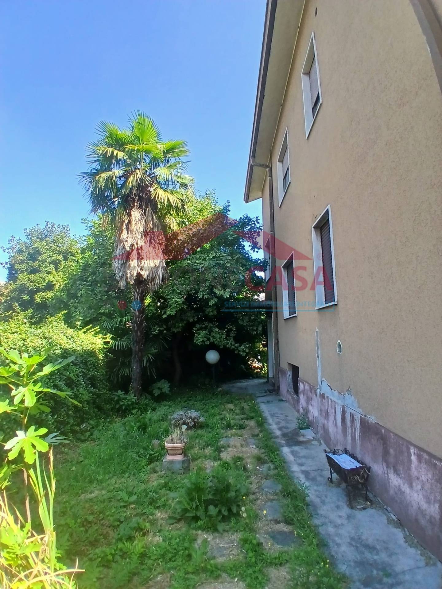 Villa in vendita a Saronno