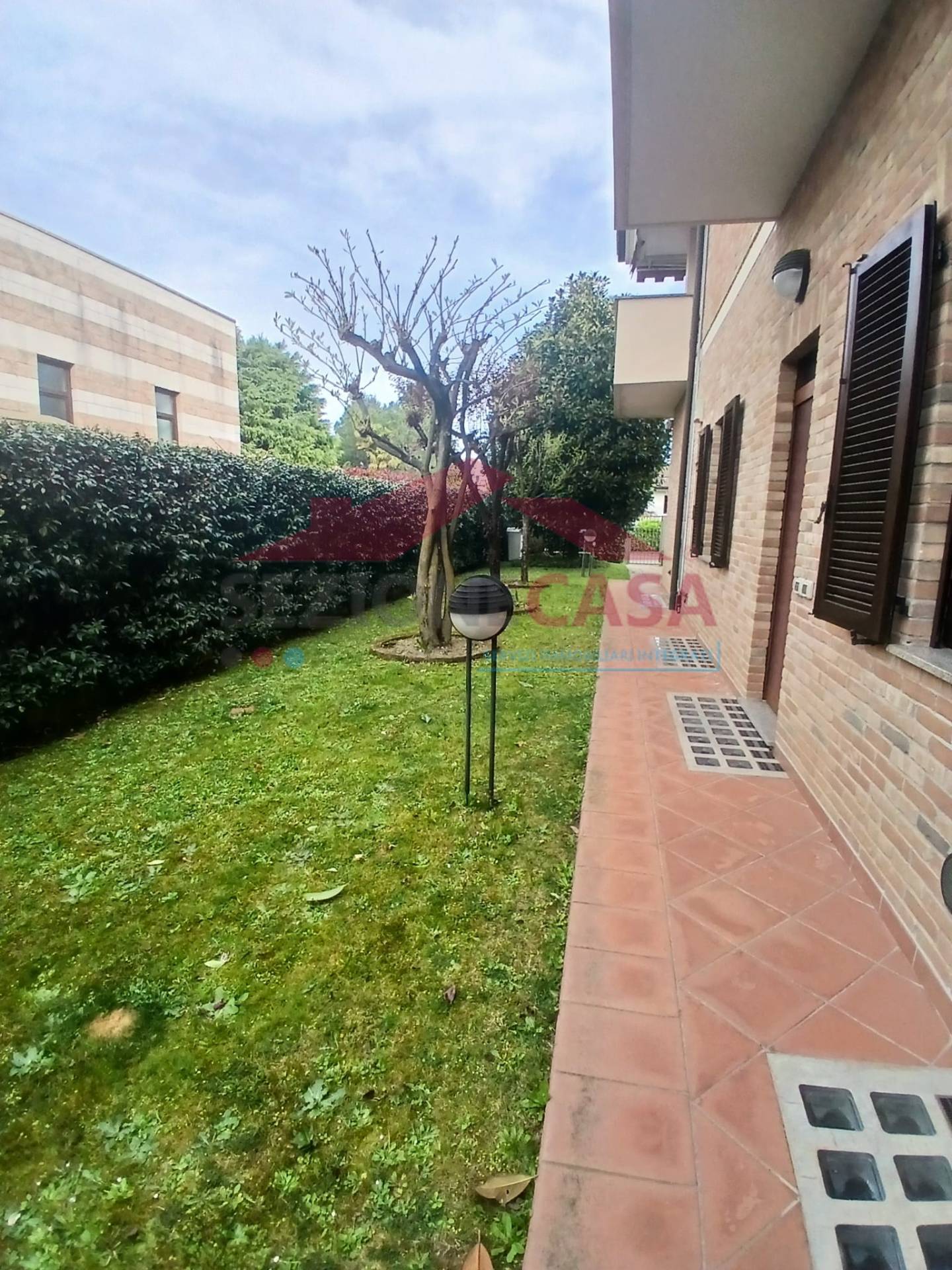 Appartamento in affitto a Saronno, Cascina ferrara