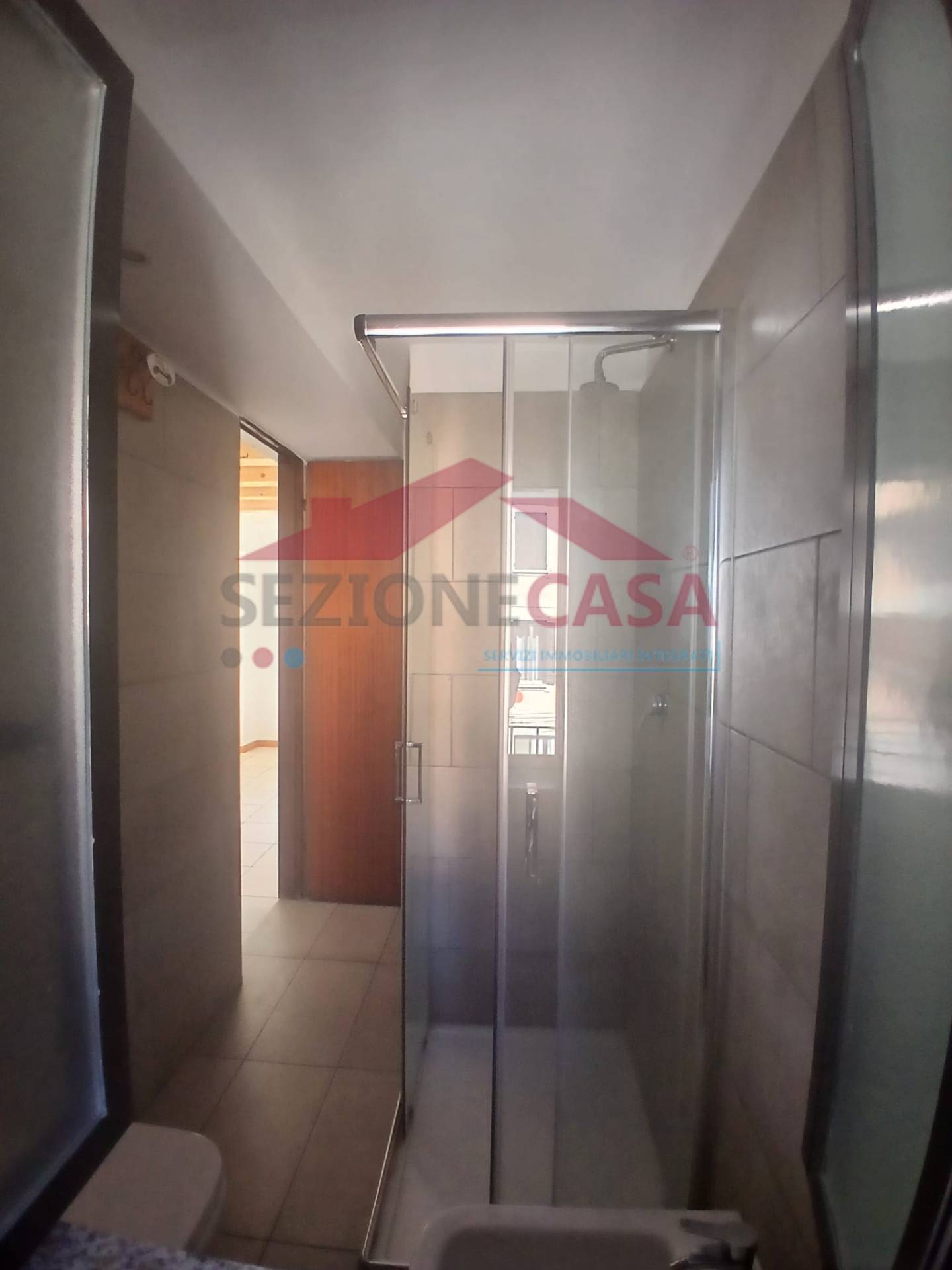 Appartamento in vendita a Saronno, Centro