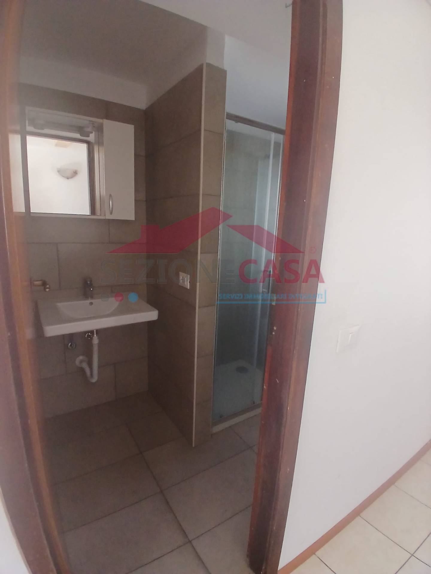 Appartamento in vendita a Saronno, Centro