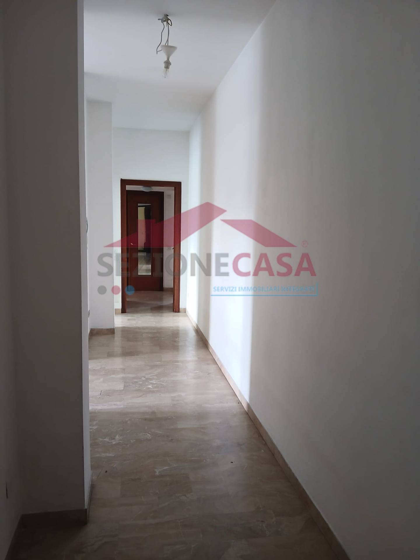 Attico in vendita a Saronno, Prealpi