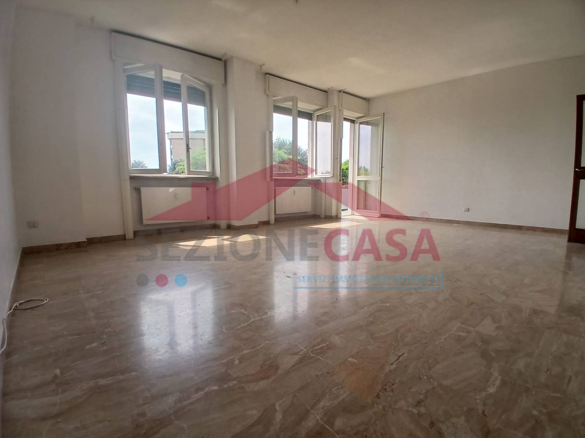 Attico in vendita a Saronno, Prealpi