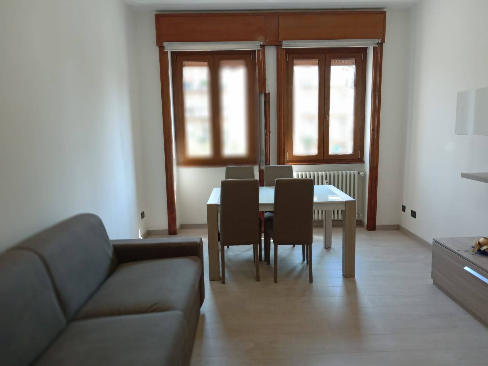 Appartamento in affitto a Saronno, Centro