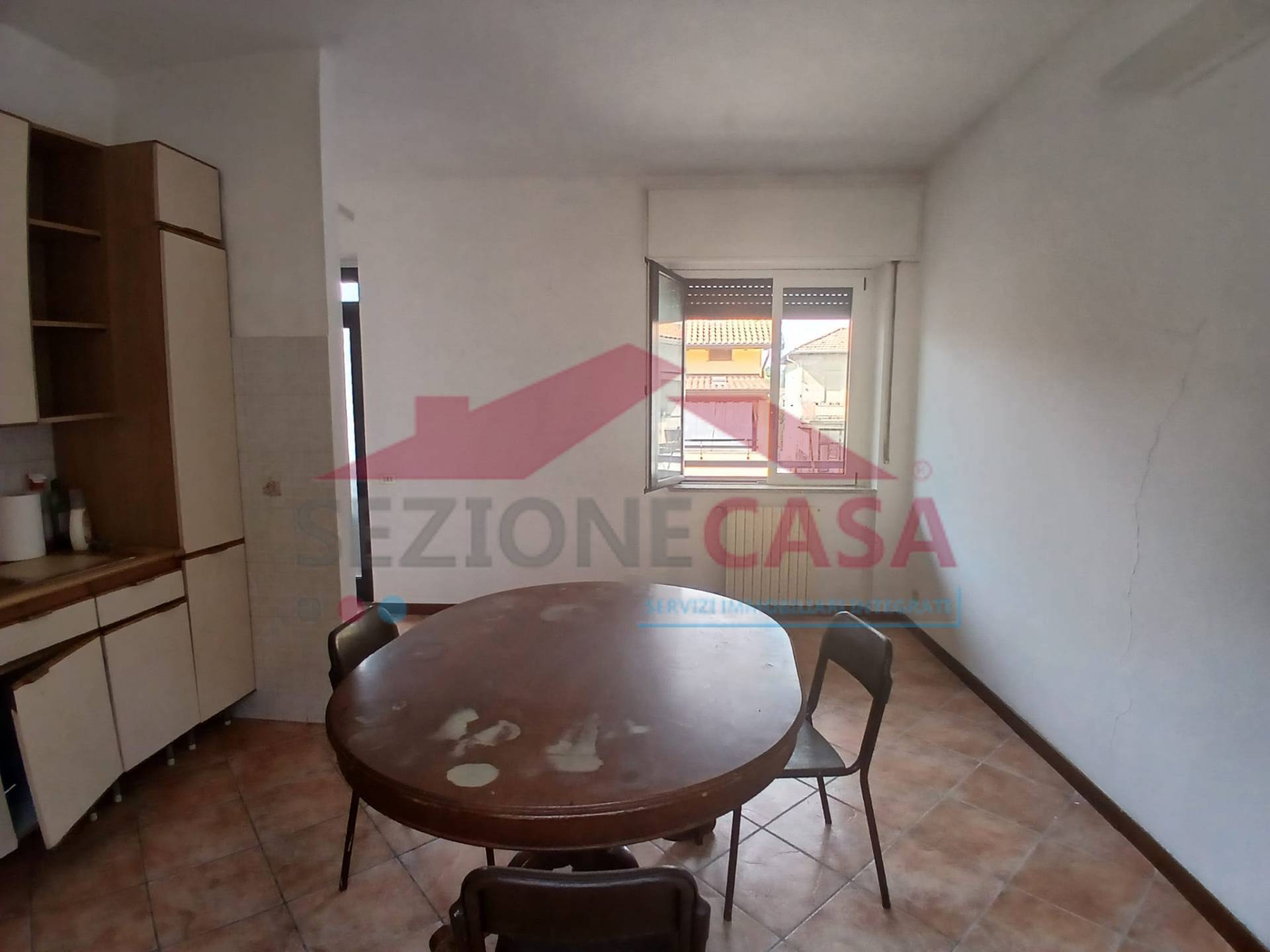 Appartamento in vendita a Saronno, Cascina ferrara