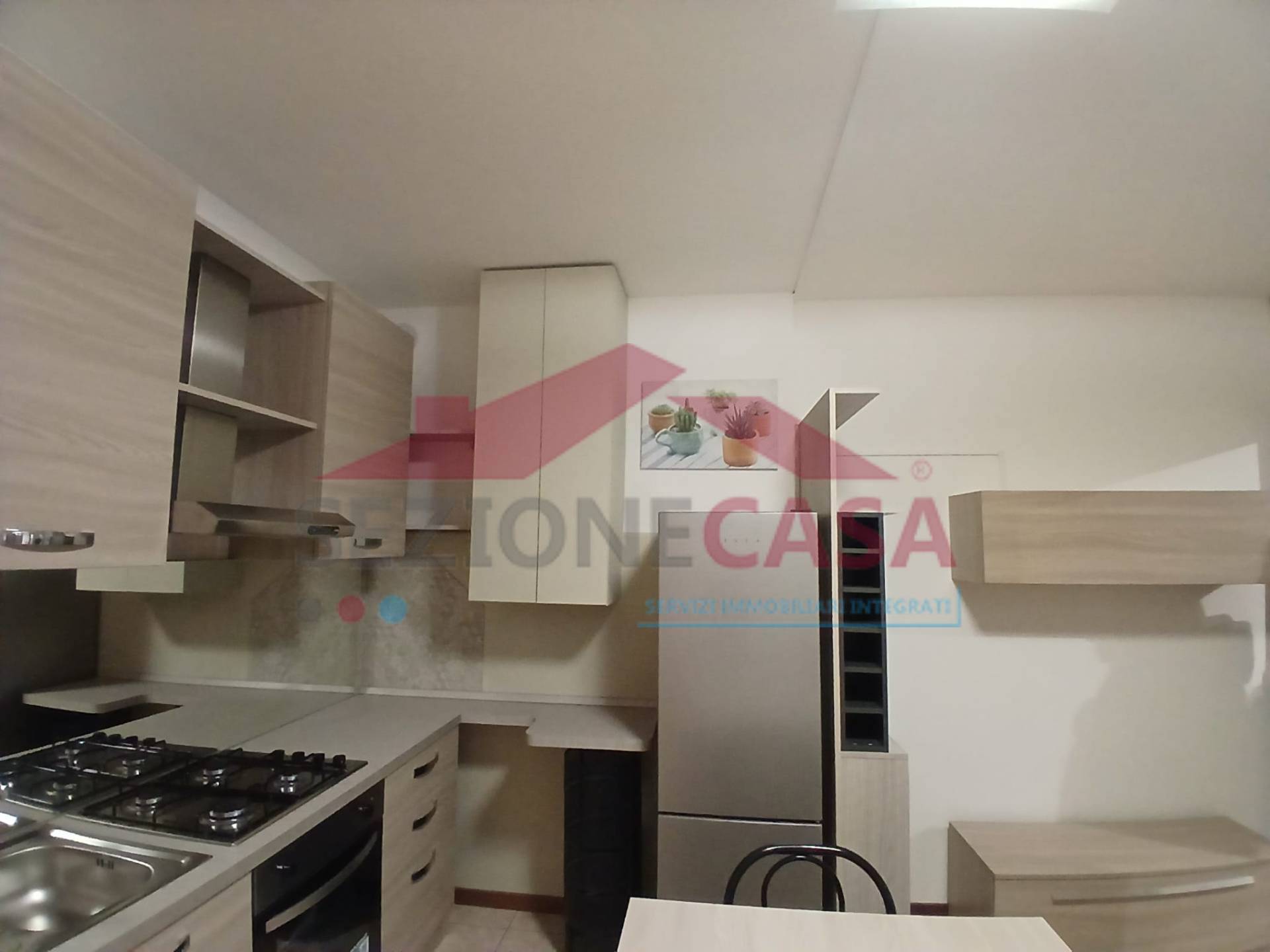 Appartamento in affitto a Saronno, Centro