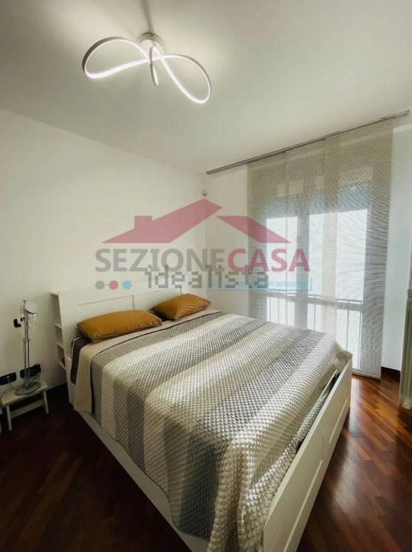 Appartamento in vendita a Saronno, Centro