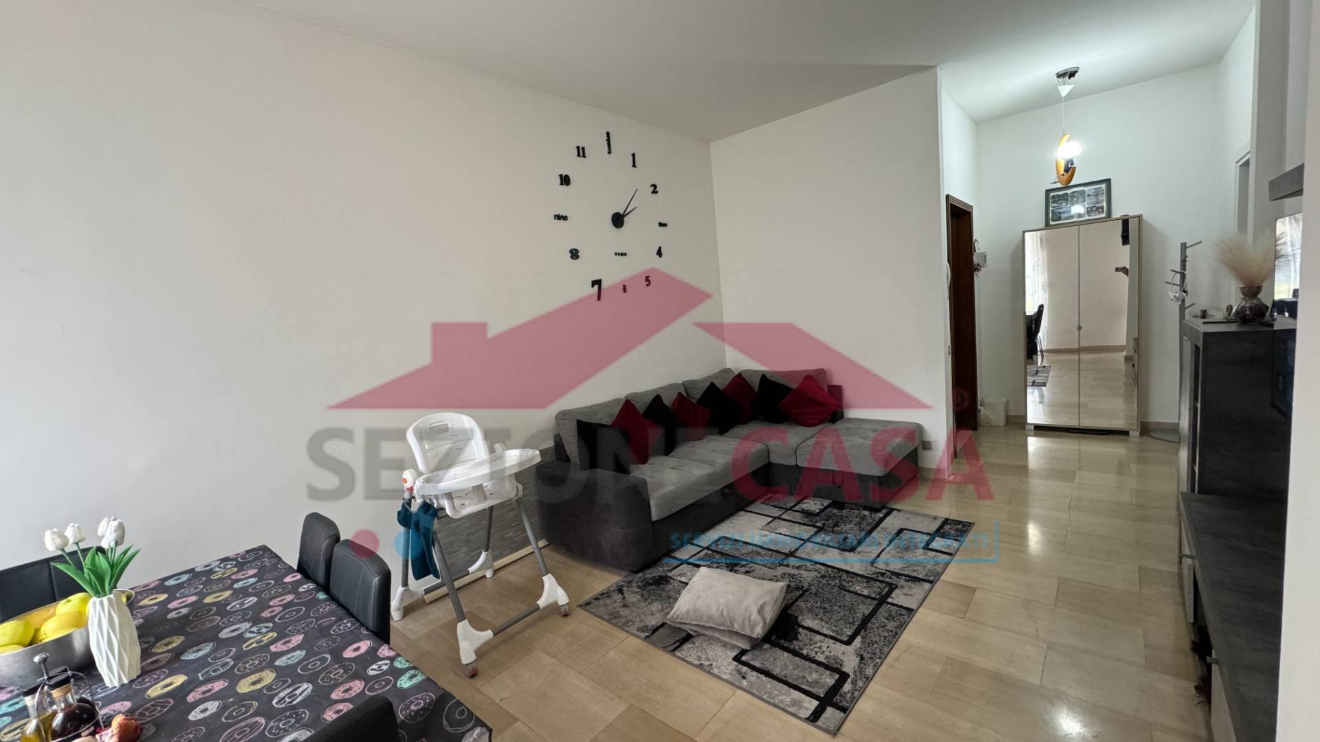 Appartamento in vendita a Saronno, Centro