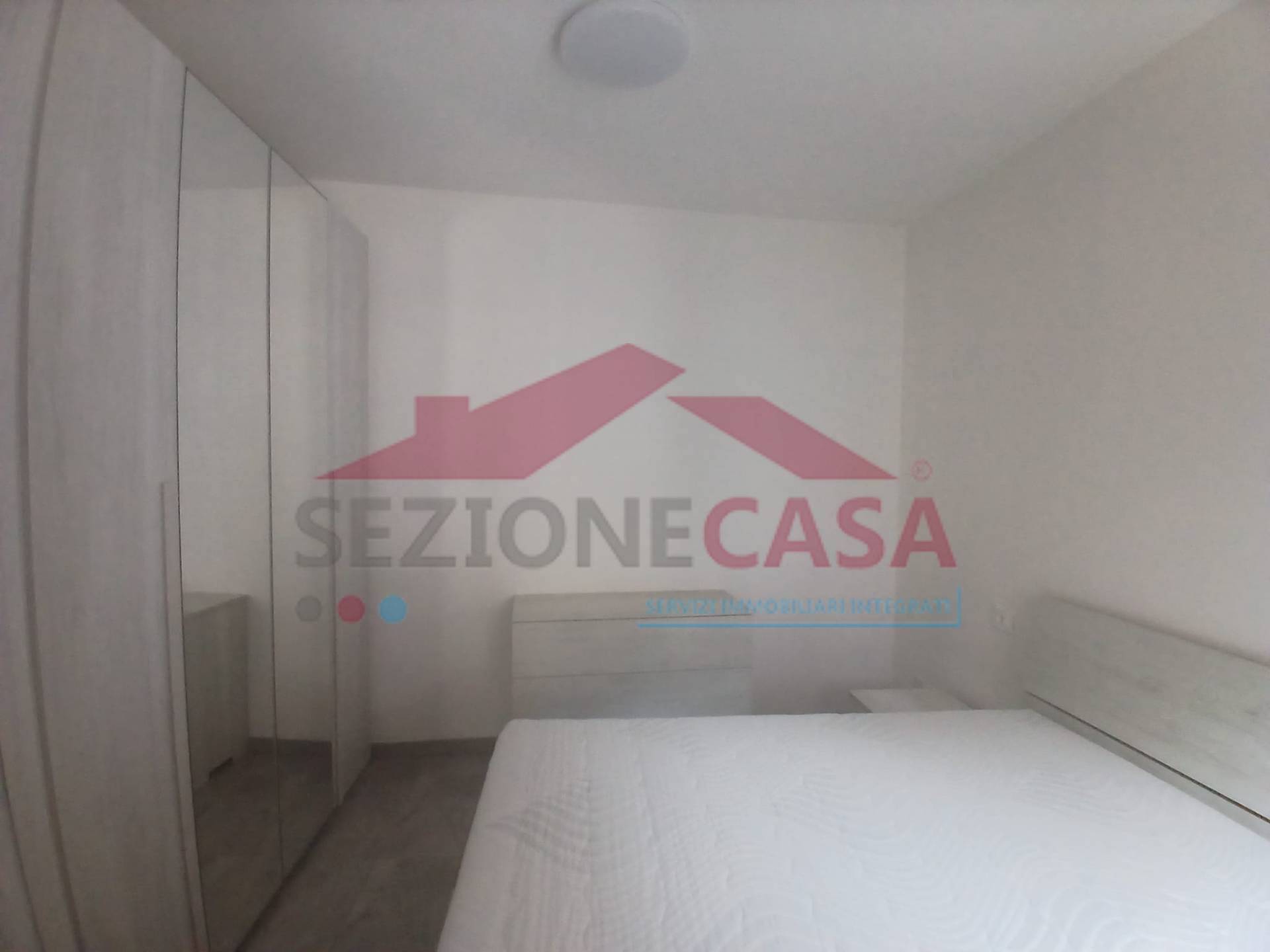 Appartamento in affitto a Saronno, Centro