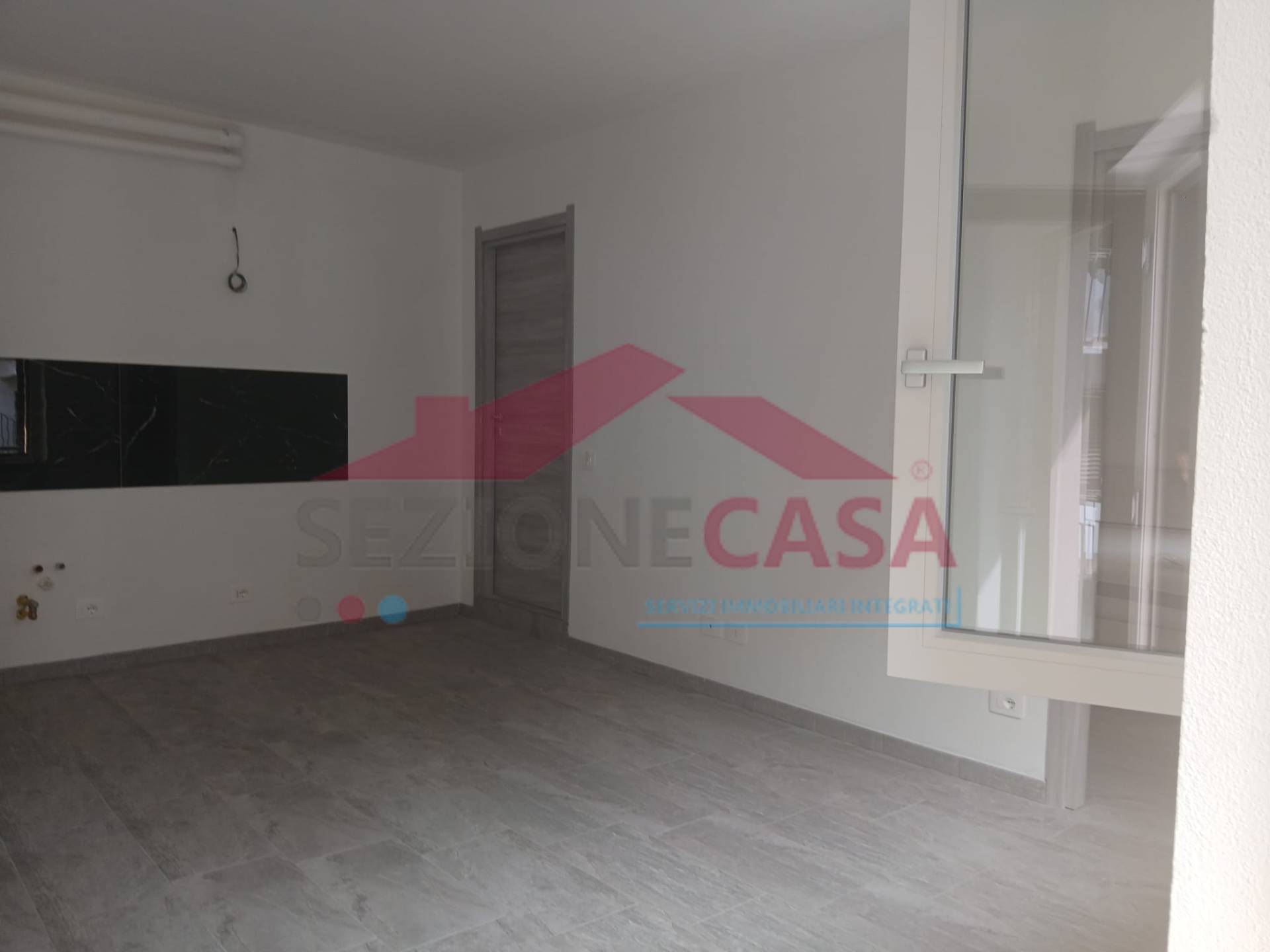 Appartamento in affitto a Saronno, Centro