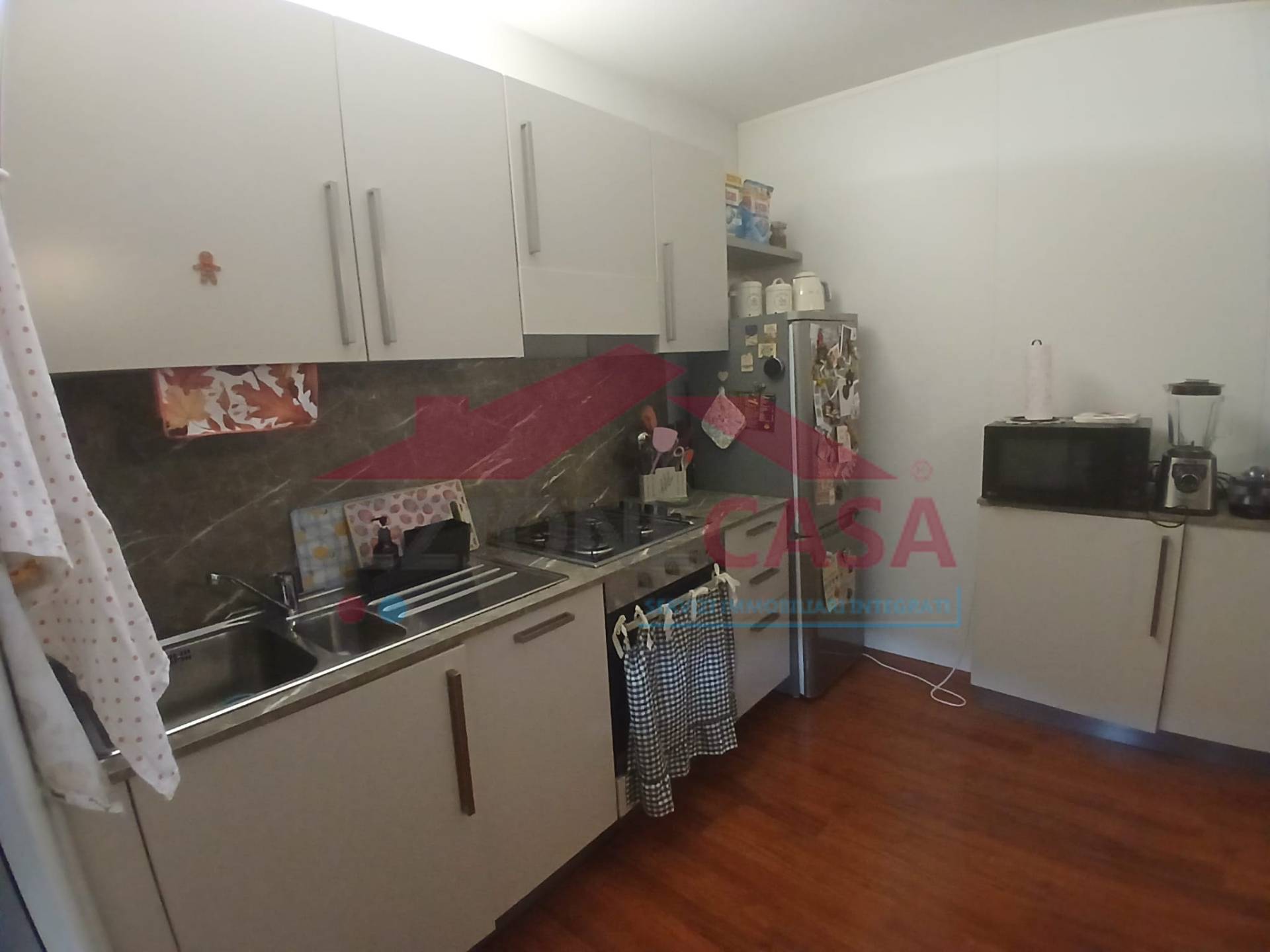 Appartamento in affitto a Saronno, Centro